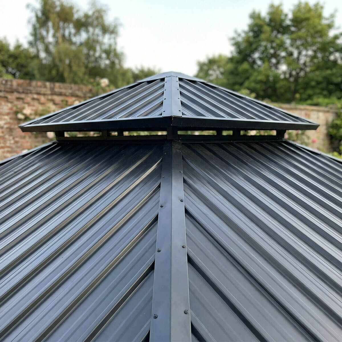 Ottawa 3 x 3 x 3.05m Cedar Wood Frame with Double Roof - SGP Garden Ltd