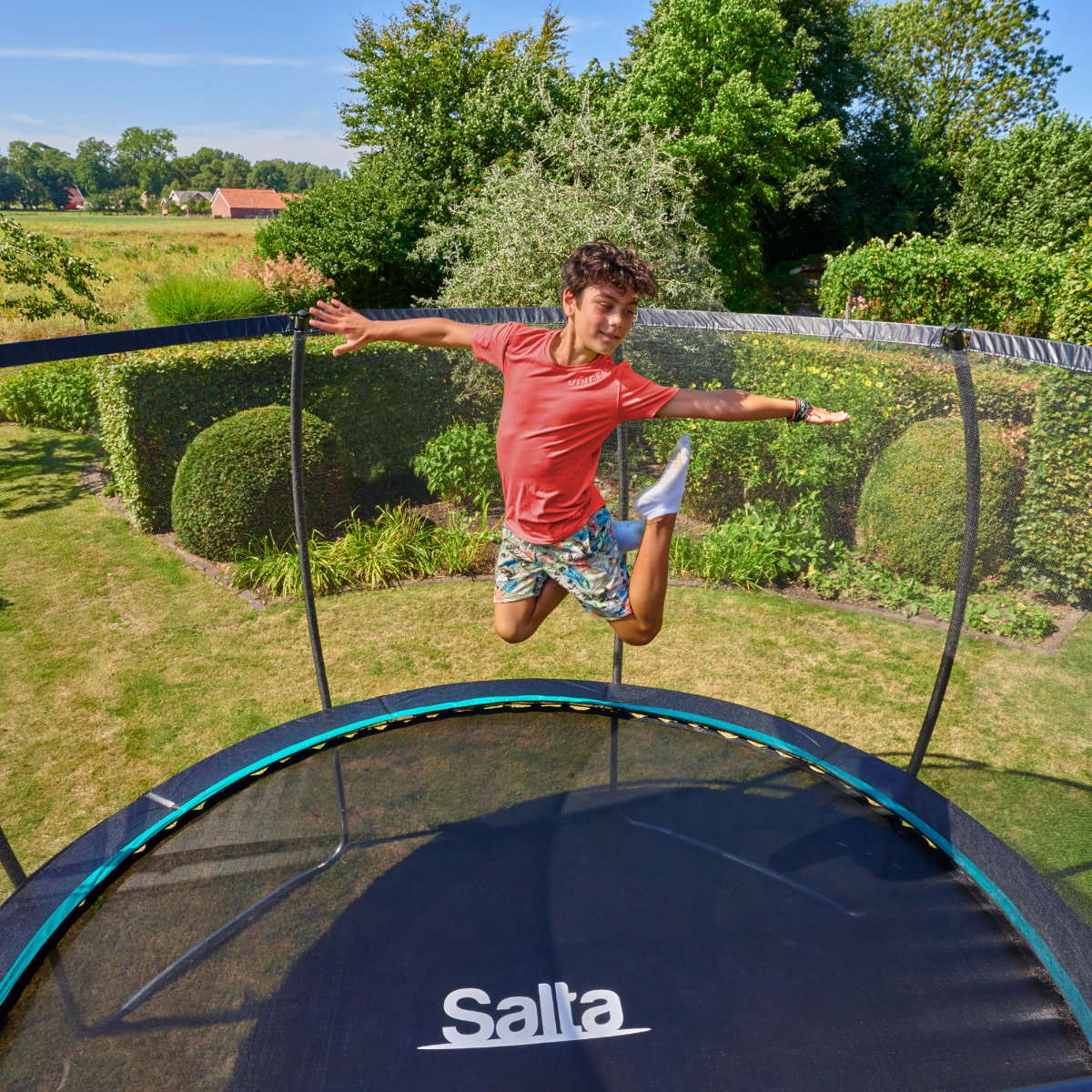 10ft Salta Cosmos Round Trampoline with Enclosure - SGP Garden Ltd