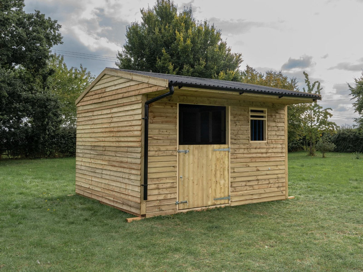 12ft x 12ft Mobile Animal Field Shelter With Overhang and Guttering V.3 - SGP Garden Ltd