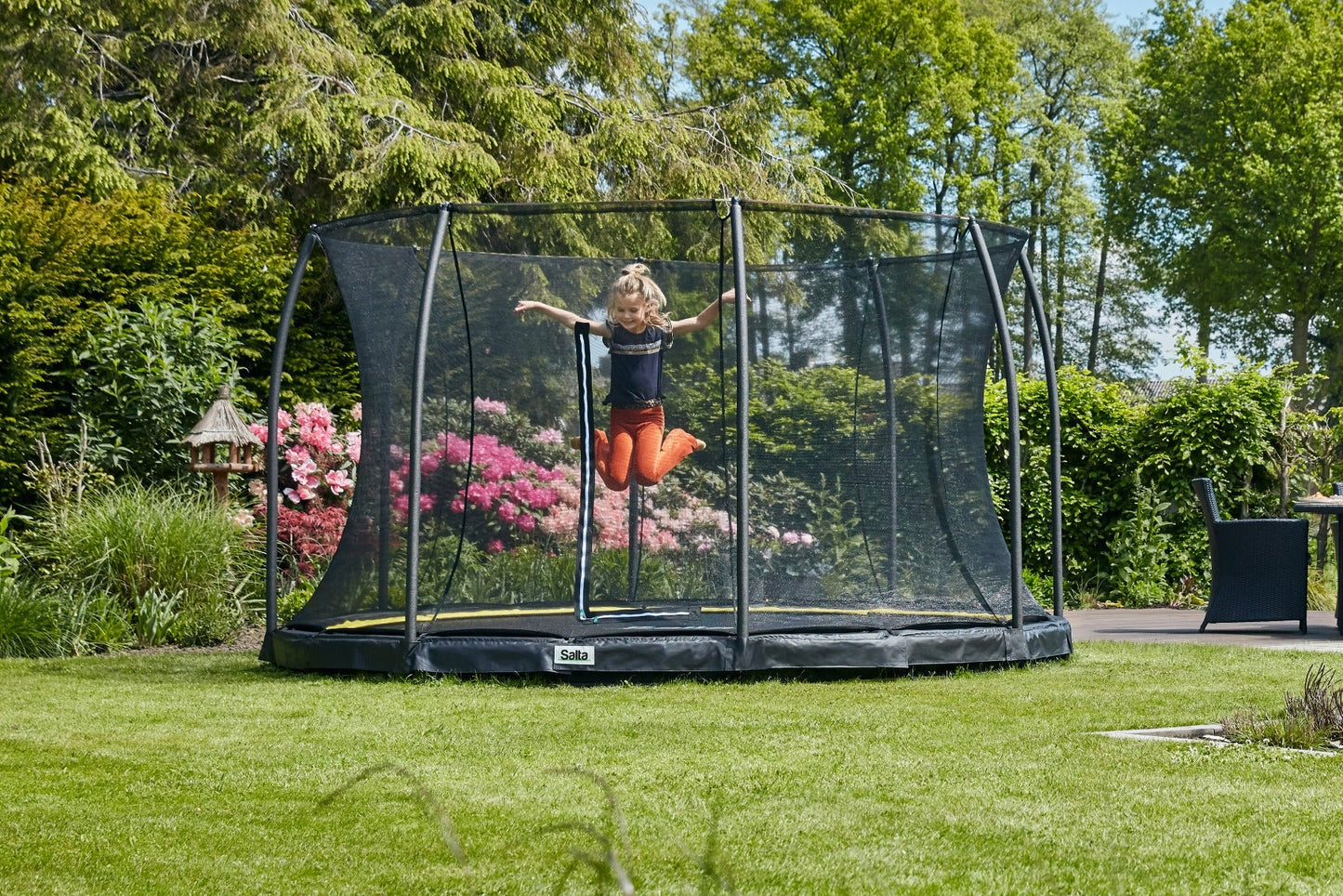 14ft Salta Black Comfort Edition InGround Round Trampoline with Enclosure - SGP Garden Ltd