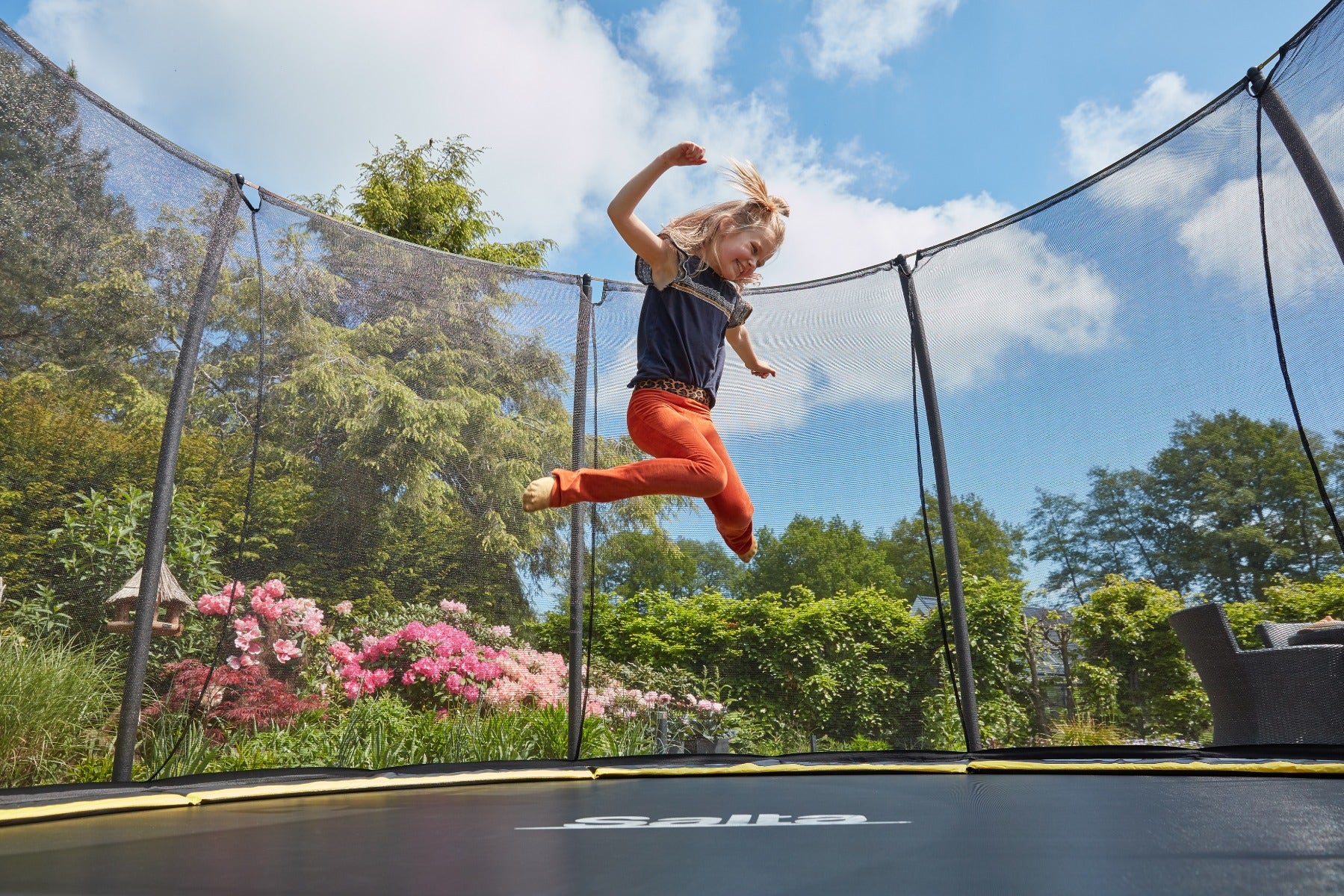14ft Salta Black Comfort Edition InGround Round Trampoline with Enclosure - SGP Garden Ltd