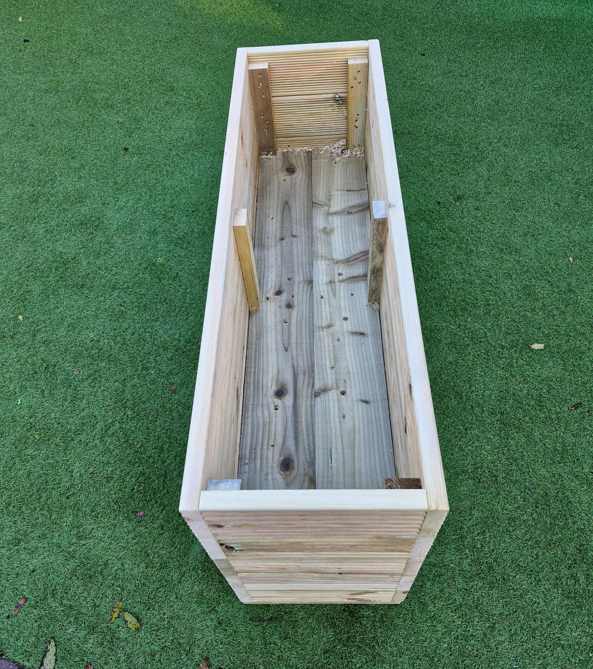 40cm Wide garden wooden decking planter - SGP Garden Ltd