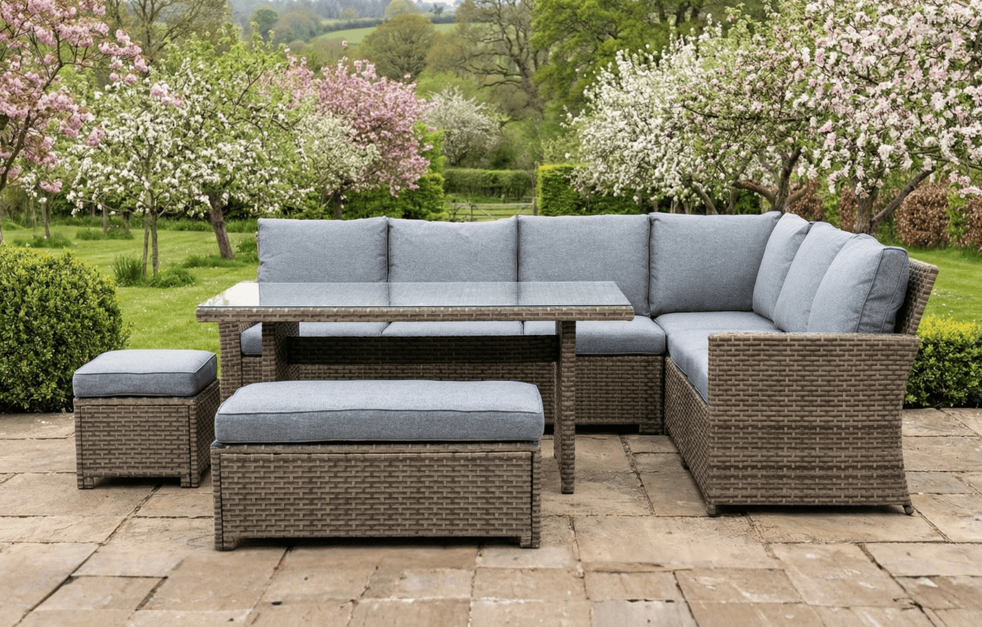 Outdoor seating gif showing seats and the seats with a cover