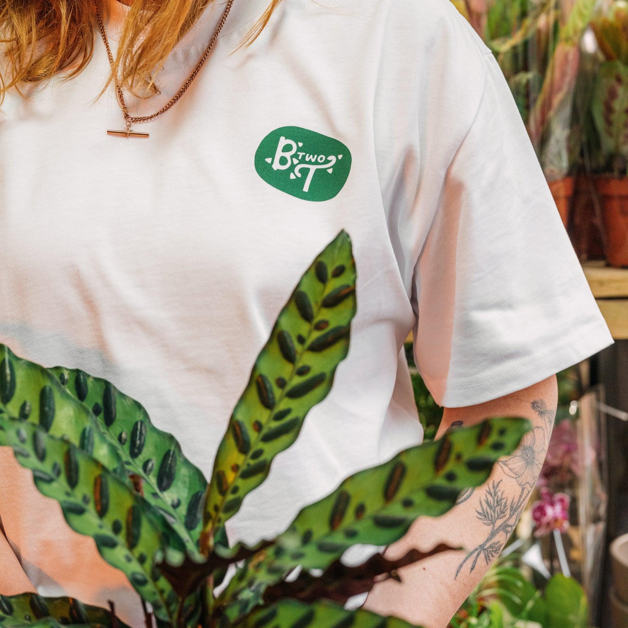 'Between Two Thorns' T-Shirt - SGP Garden Ltd