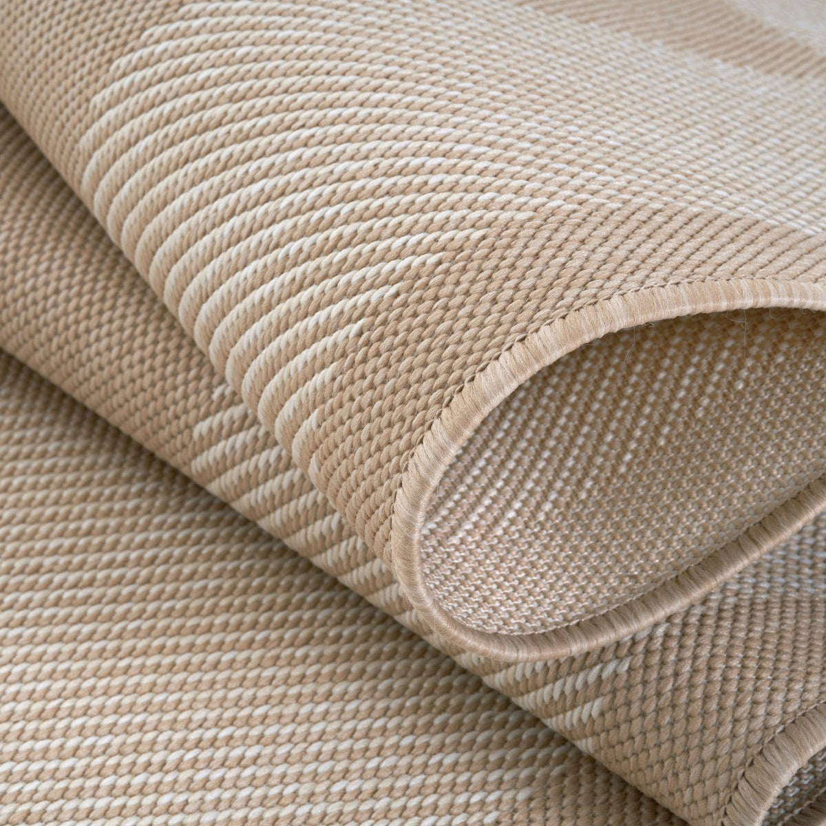 Ecology Outdoor Rug Beige | 200b - SGP Garden Ltd