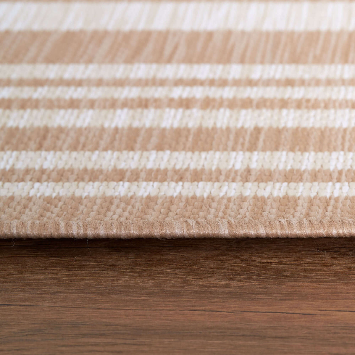 Ecology Outdoor Rug Beige | 300b - SGP Garden Ltd