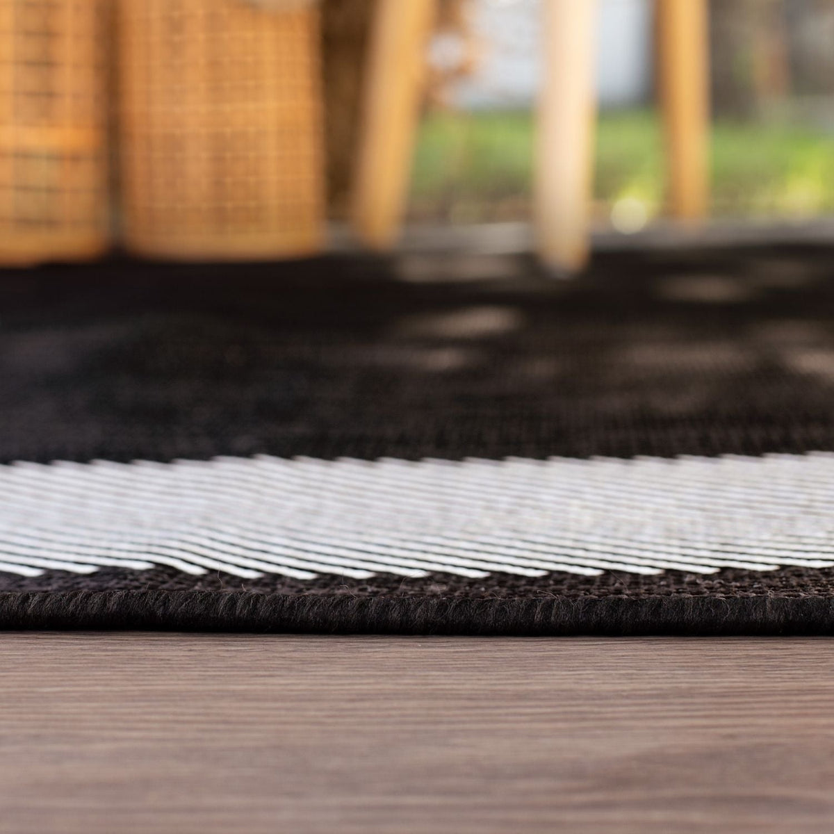 Ecology Outdoor Rug Black | 200bl - SGP Garden Ltd