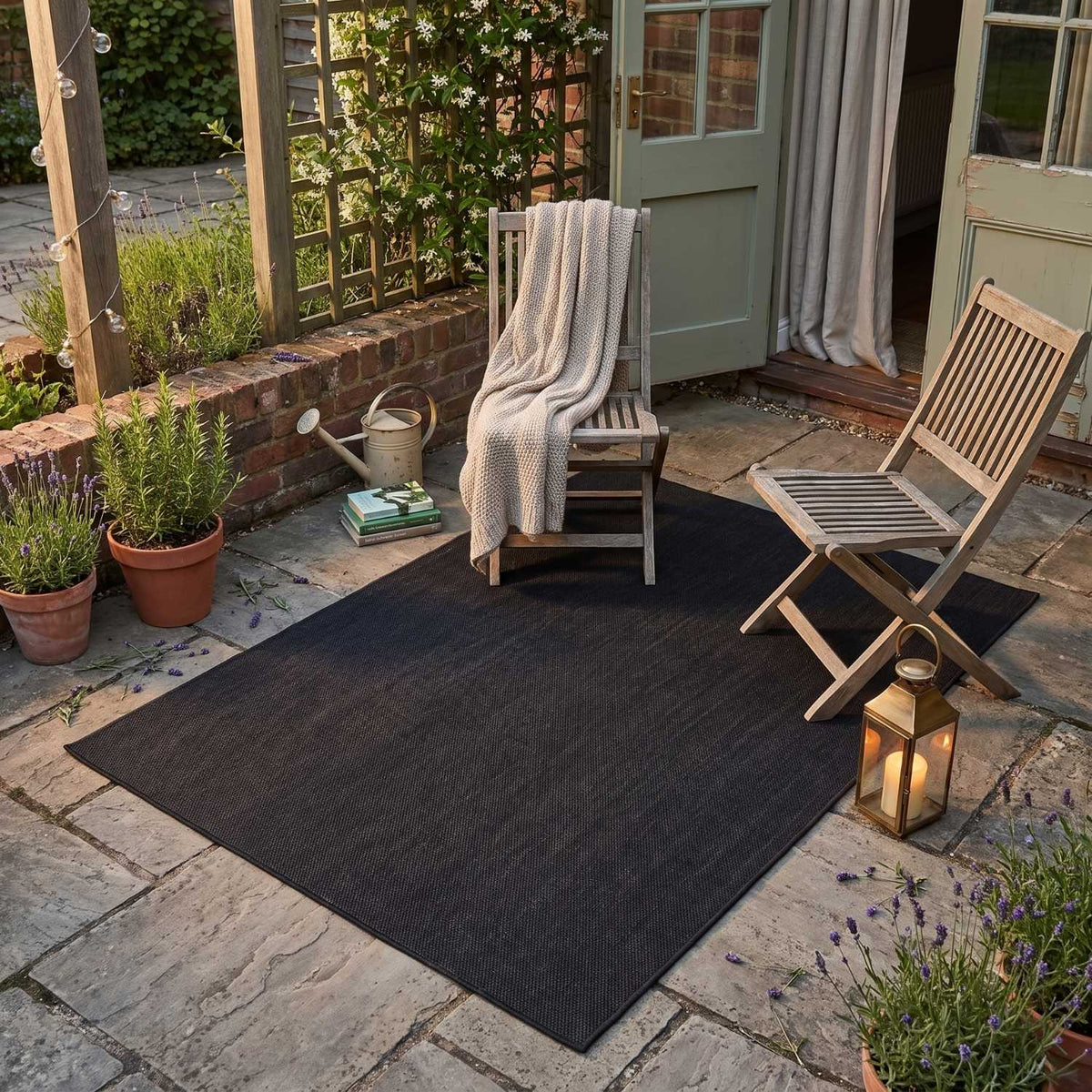 Ecology Outdoor Rug Black | 500B - SGP Garden Ltd