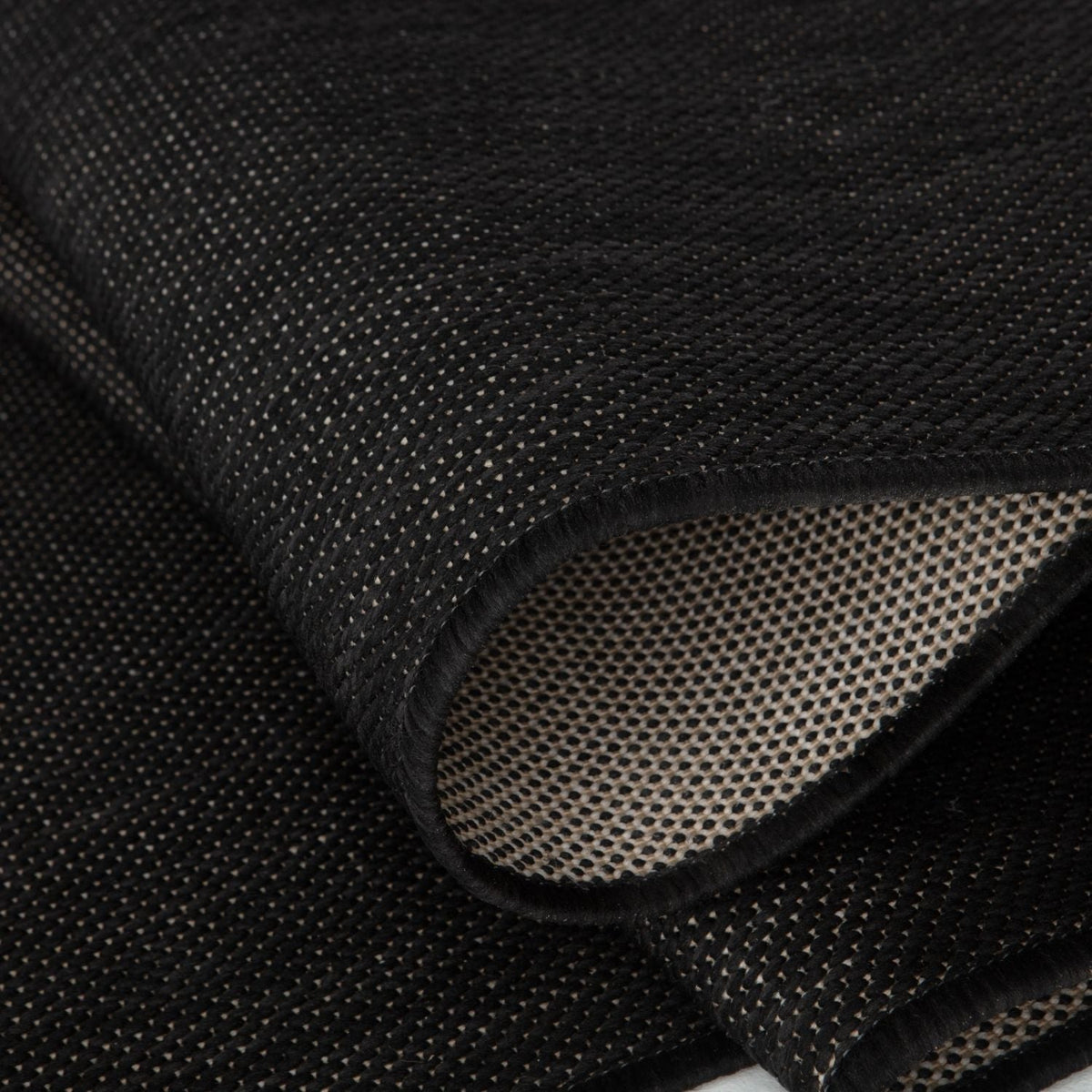 Ecology Outdoor Rug Black | 500B - SGP Garden Ltd