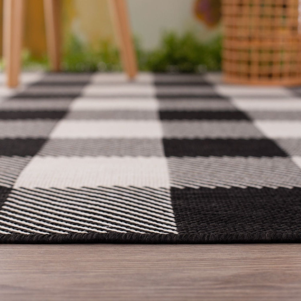 Ecology Outdoor Rug Black | 700BL - SGP Garden Ltd