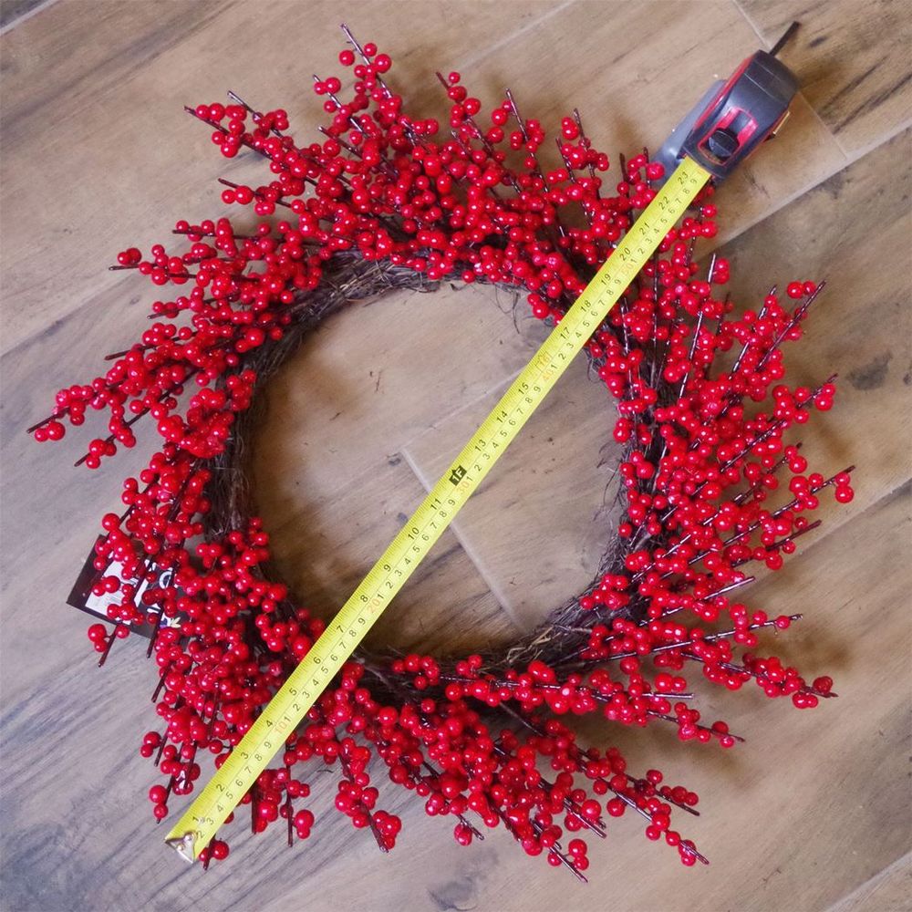 Extra Large Luxury Christmas Red Berry Wreath: 60cm (24") Diameter - Perfect for Door Décor - SGP Garden Ltd