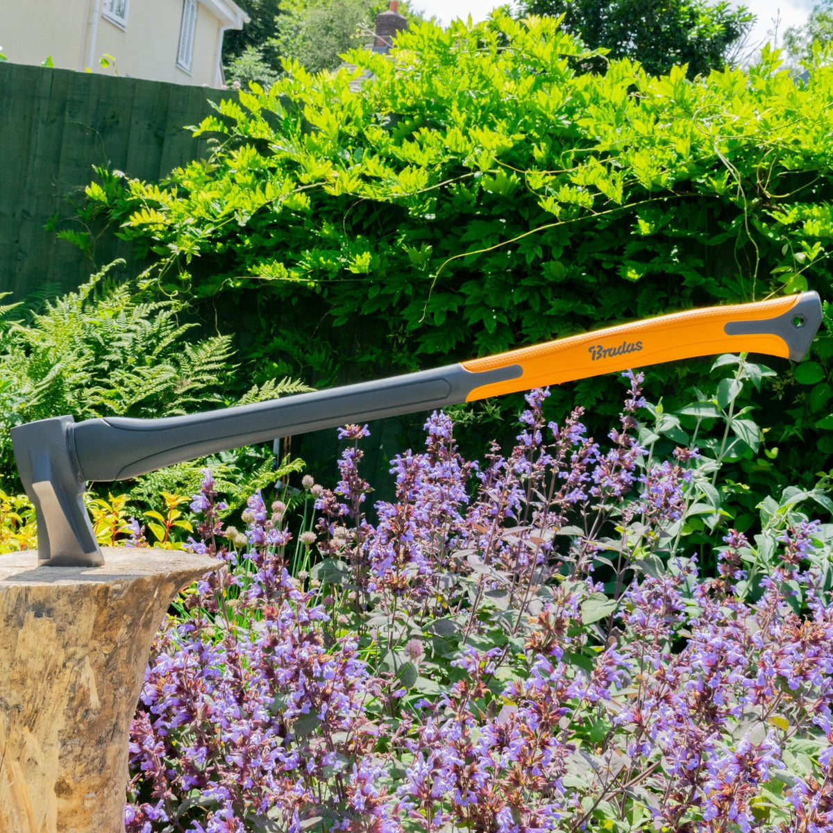 Fiberglass Splitting Axe 2000g DIY Tool Accessory Home and Garden Use - SGP Garden Ltd
