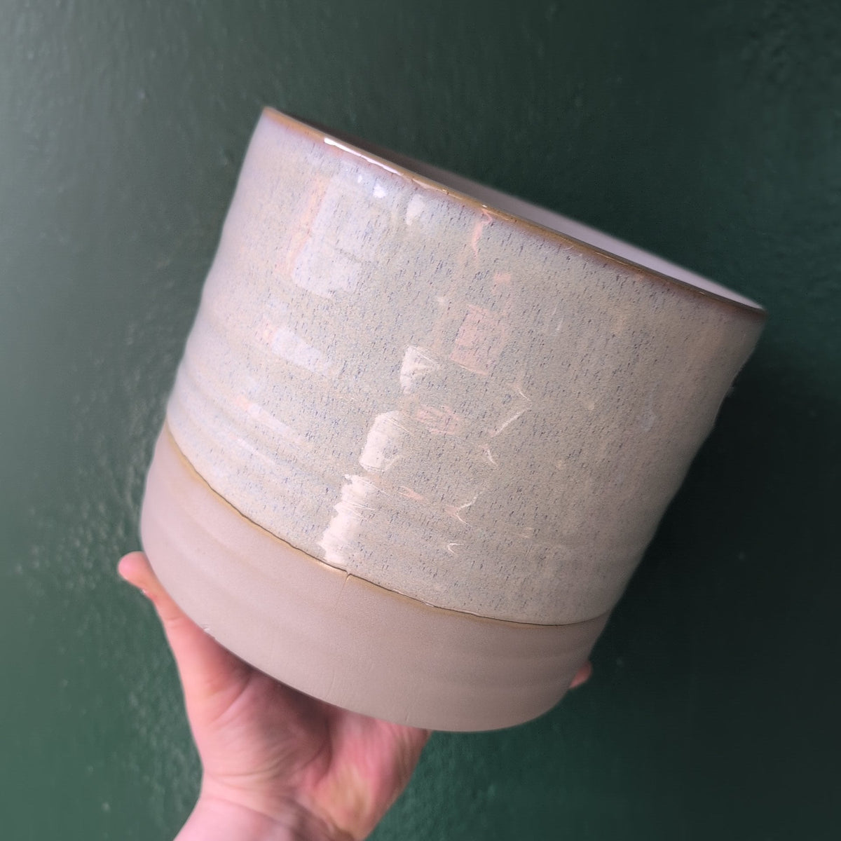 Gia Rippled Two Tone Ice White Pots - SGP Garden Ltd