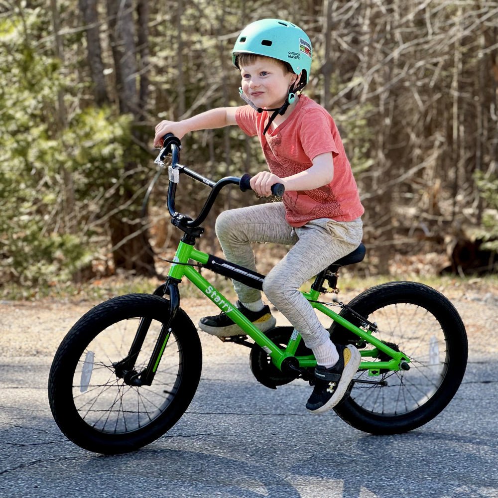 Discover the Glerc 12" BMX Style Kids Bike - Gemini! Perfect for young riders, it offers fun, style, and safety