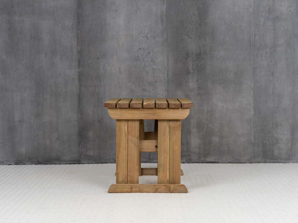 Hollies Rounded Wooden Garden Table, Outdoor Picnic Dining Desk - Rustic Finish - SGP Garden Ltd