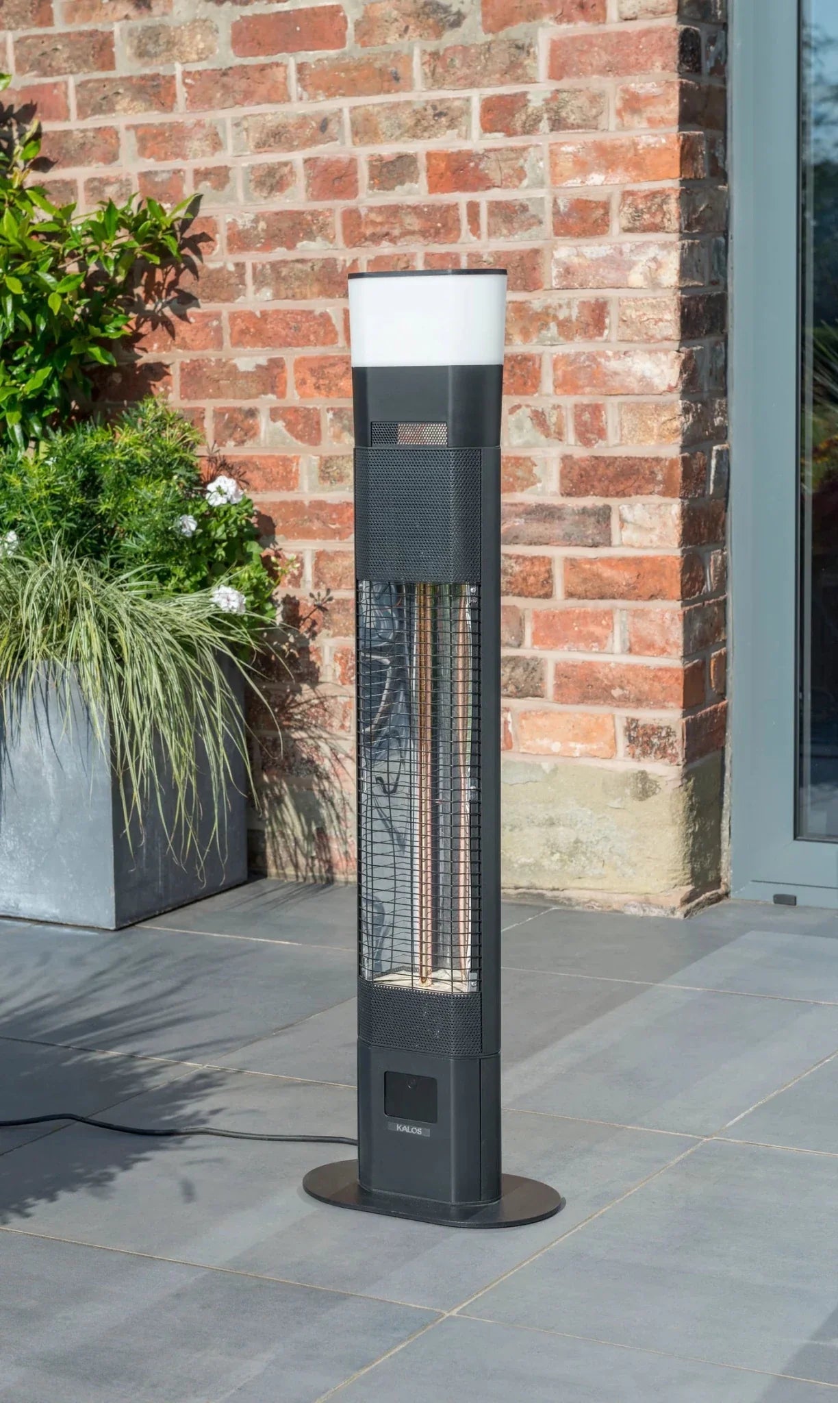 Ibiza Electric - Floor standing 1800W with LED and Bluetooth Speaker - SGP Garden Ltd