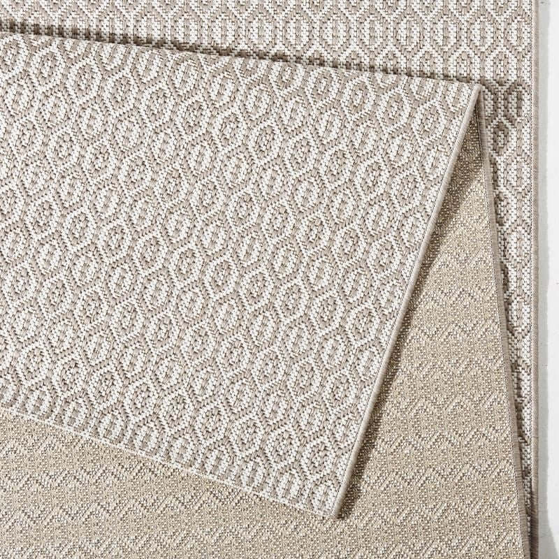 Indoor Outdoor Coin Rug – Geometric Design - SGP Garden Ltd