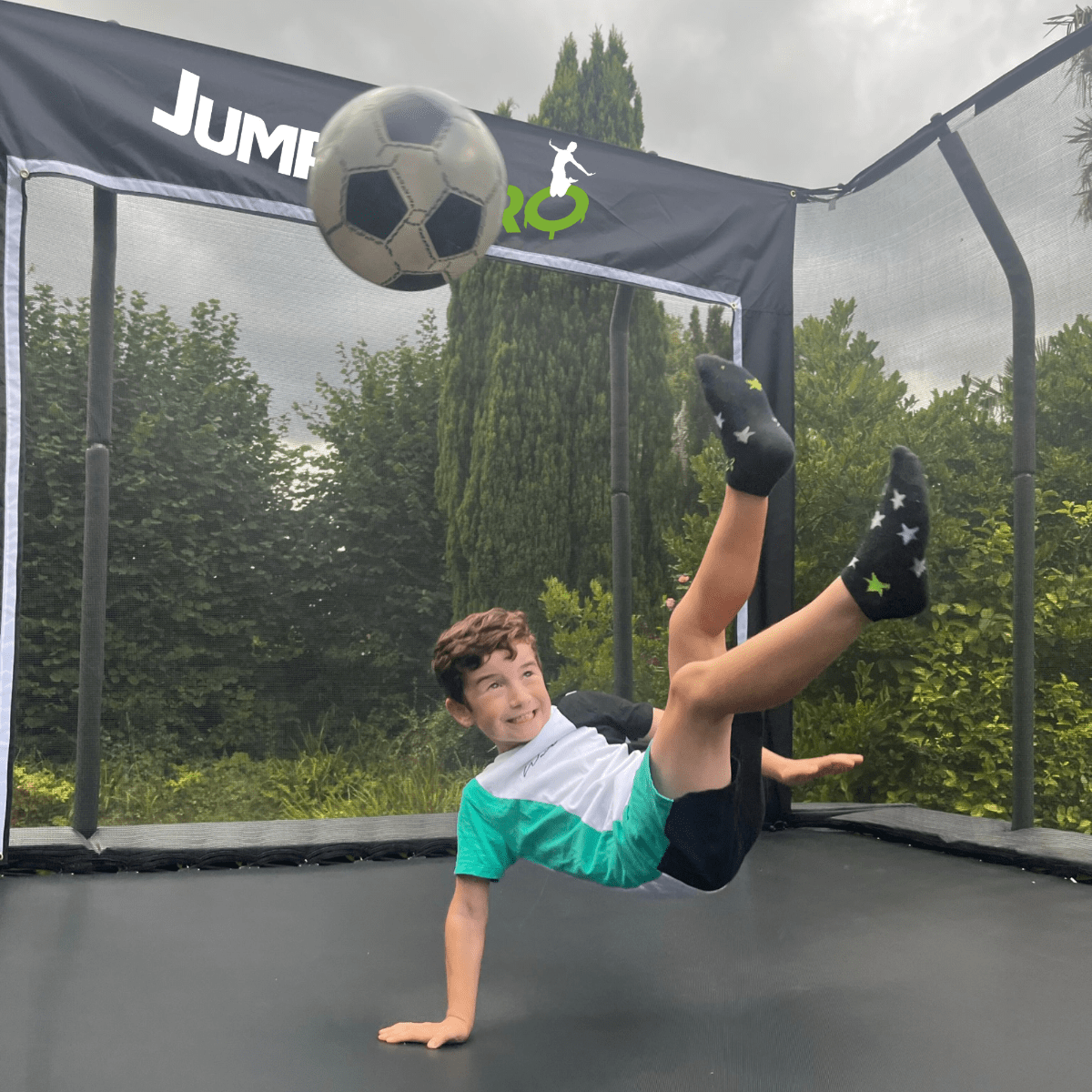 JumpPRO Trampoline Goal (Large) - The Only Trampoline Football Goal in the World! - SGP Garden Ltd