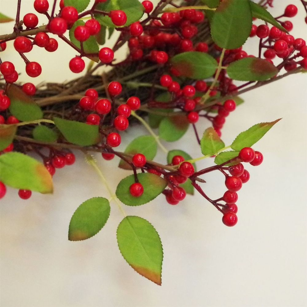 Luxury 24" Natural Look Red Berry Christmas Floristry Wreath - SGP Garden Ltd