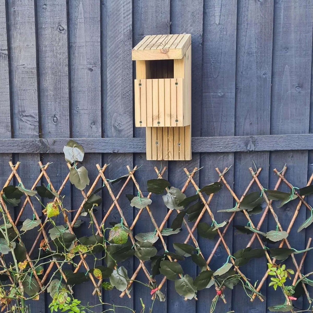 open faced nesting box for birds - SGP Garden Ltd