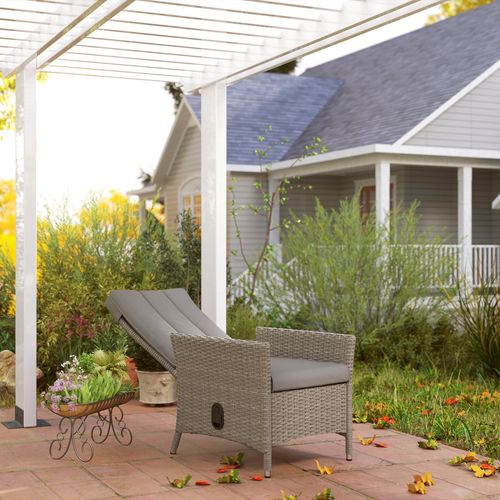 Outsunny Rattan Garden Recliner Chair with Adjustable Backrest - SGP Garden Ltd