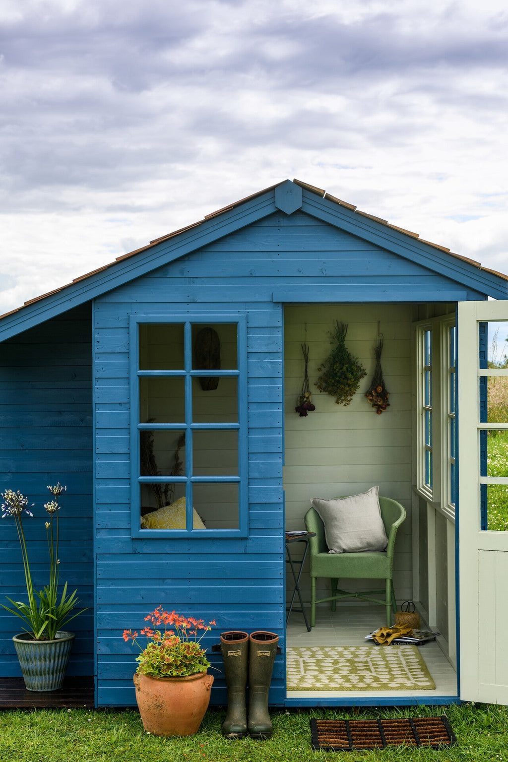 Pale Pistachio - Royal Exterior Paint - SGP Garden Ltd