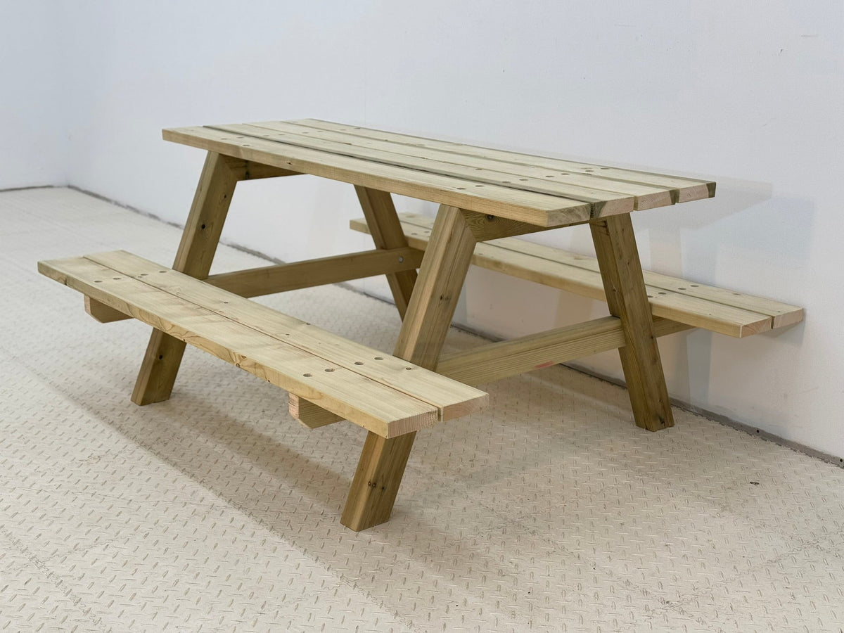 Premium Classic Pub Style Bench - Heavy Duty - SGP Garden Ltd