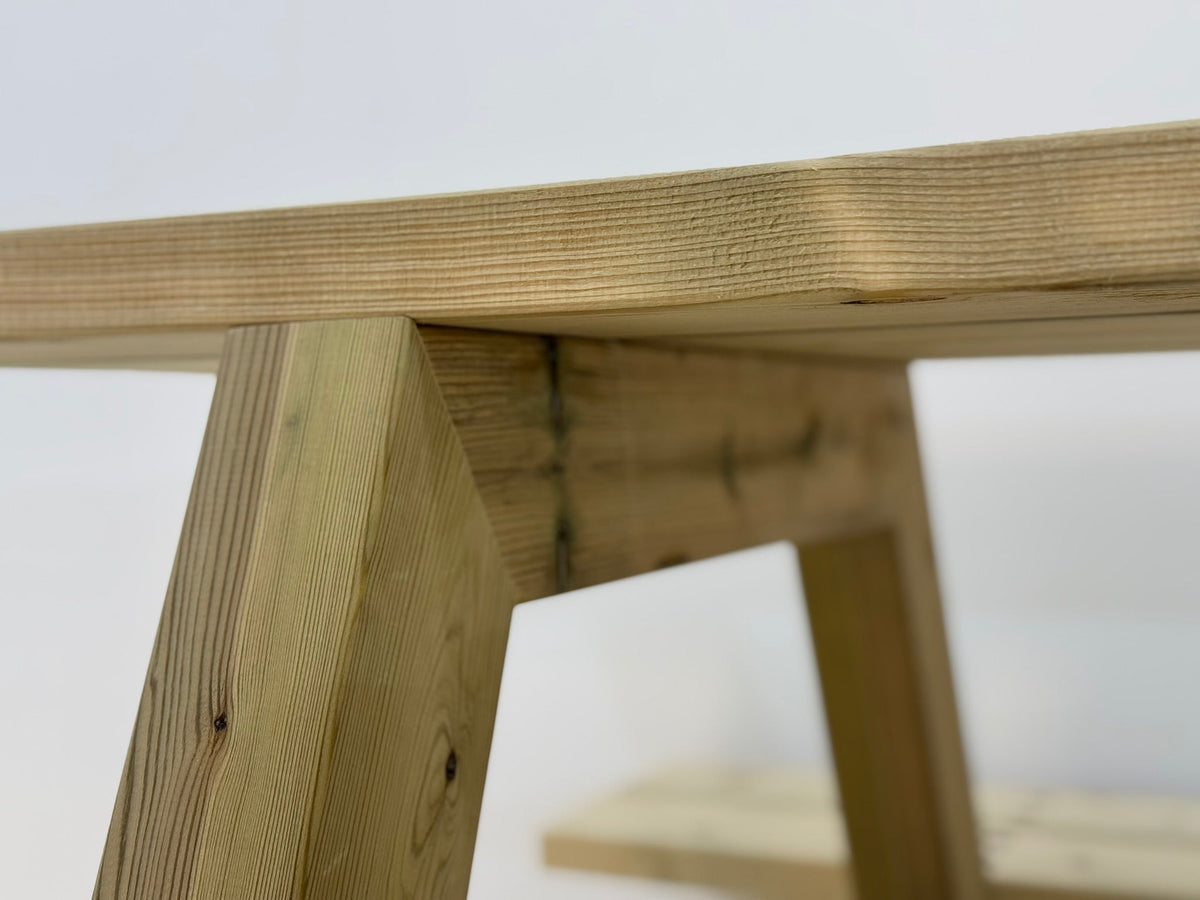 Premium Classic Pub Style Bench - Heavy Duty - SGP Garden Ltd