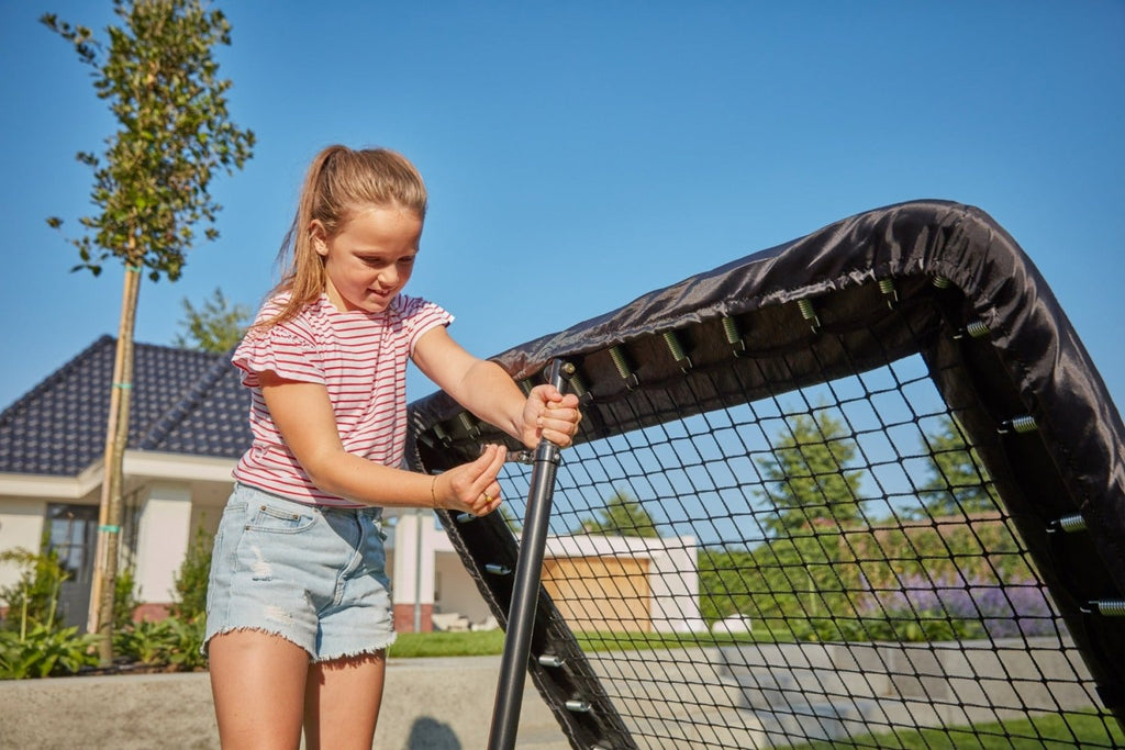 Salta 164cm x 164cm Motion Rebounder - SGP Garden Ltd