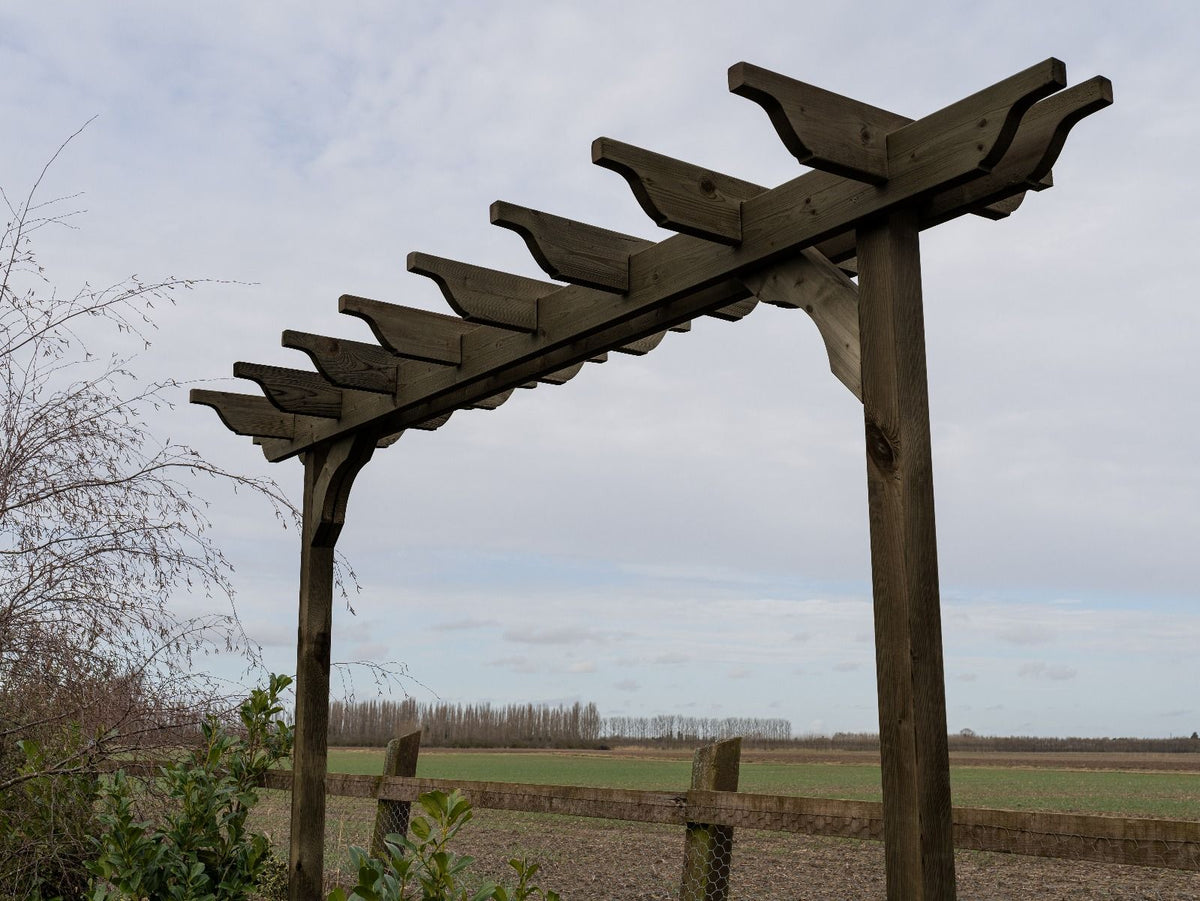 Sculpted Double Beam Pergola, Plant Climbing Arbour - Sculpted brace - SGP Garden Ltd