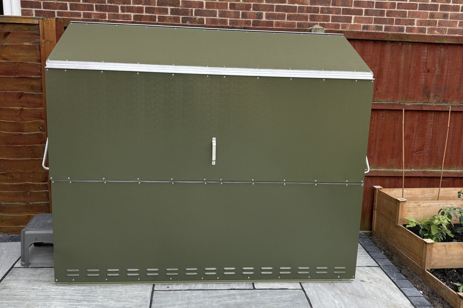 Trimetals Senator (Tall) Garden Storage Unit - SGP Garden Ltd
