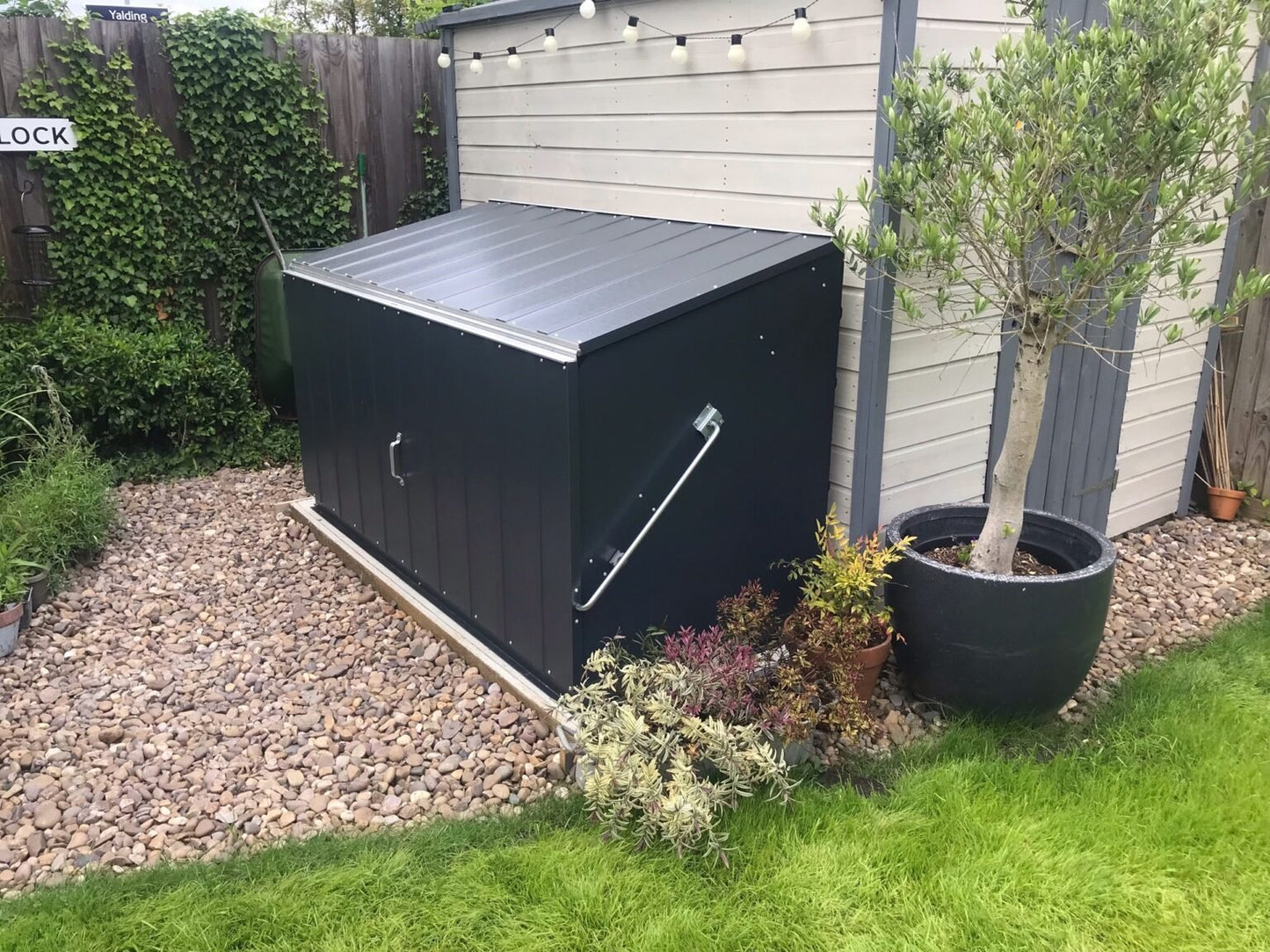 Trimetals Storeguard (Large) Garden Storage Unit - SGP Garden Ltd