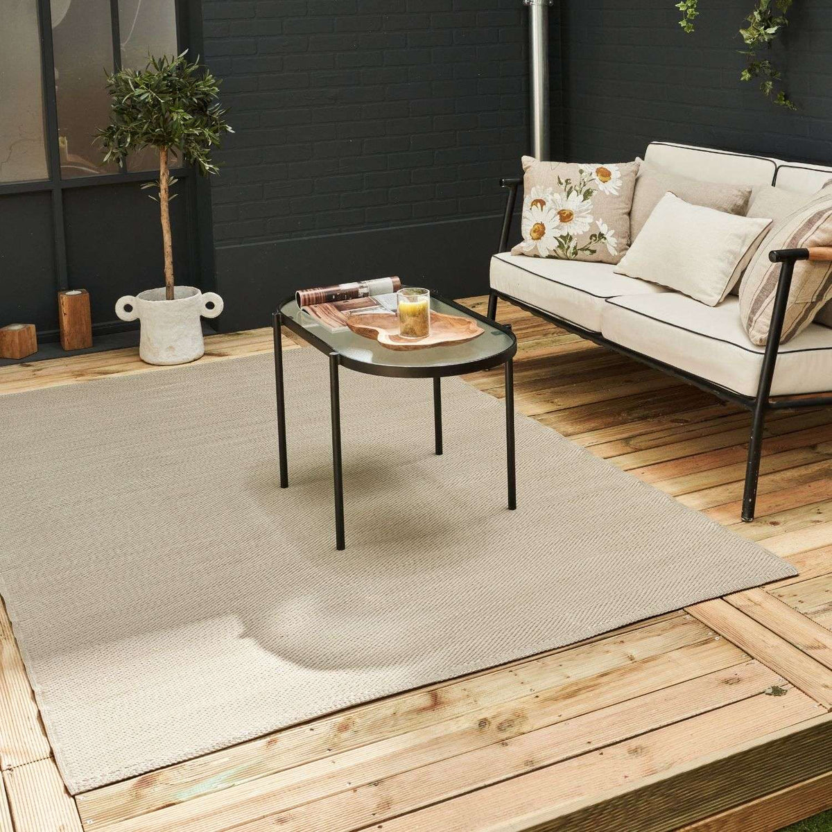 Urban Outdoor Rug Beige | 1000 - SGP Garden Ltd