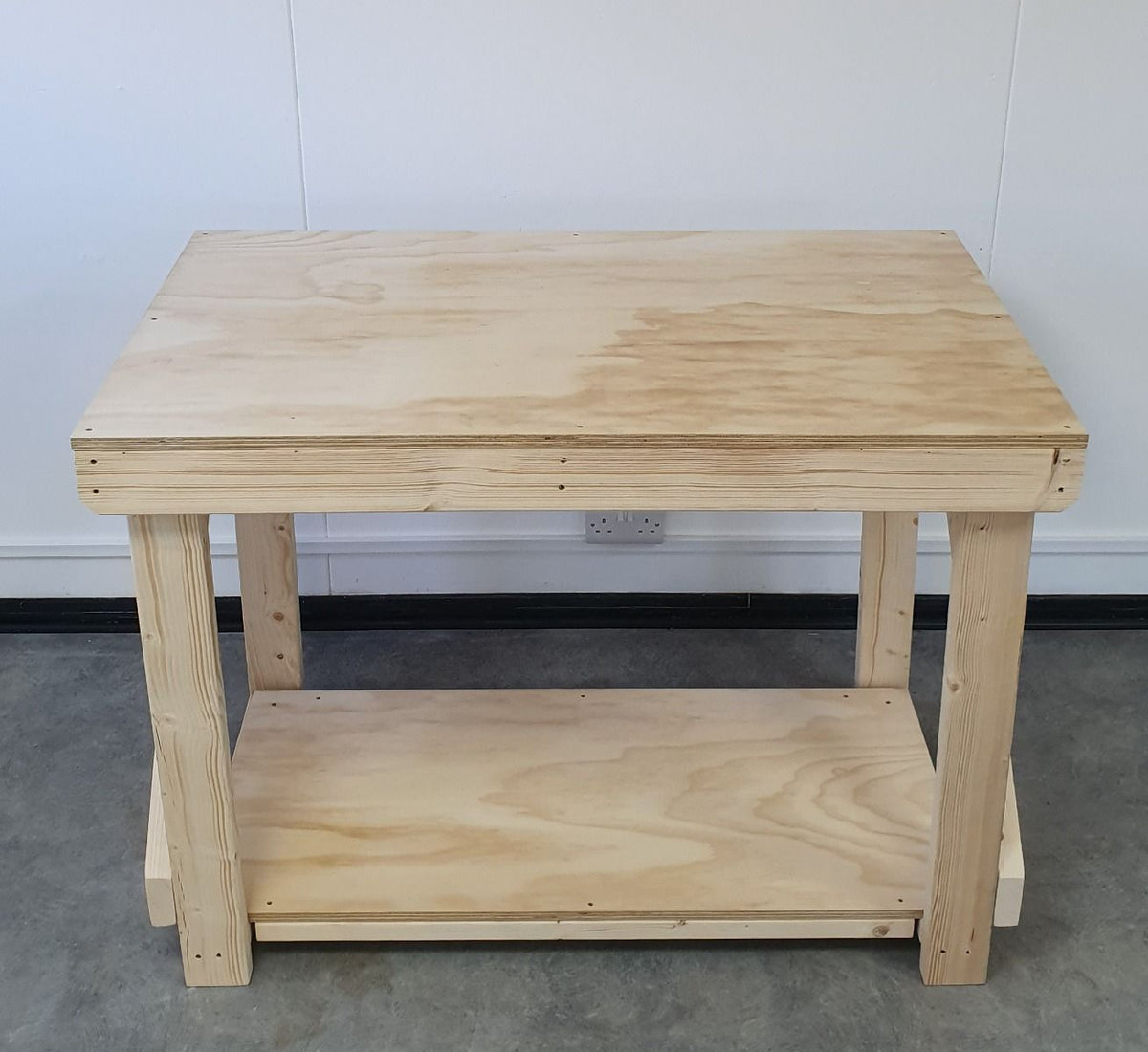 Wooden Workbench Superior Strength 18mm Plywood Top - SGP Garden Ltd